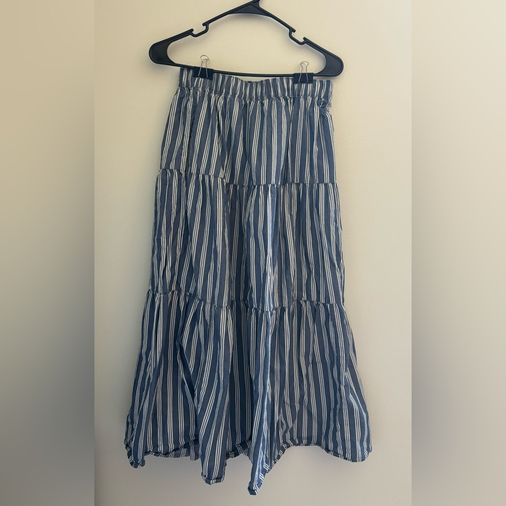 Old Navy Striped Maxi Skirt - size M
